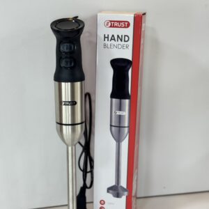 خلاط يدوي من ماركة Trust.